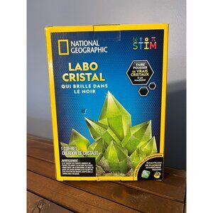 National Geographic Glow In The Dark Crystal Lab KitChildren Experiments Science